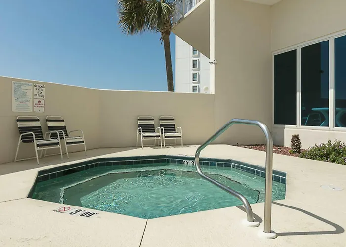 Coastal W Balcony & Shared Pools Hot Tubs Gym And Gulf Views Holiday home